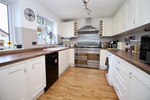 4 bedroom detached house for sale, Old Shamblehurst Lane, Southampton SO30