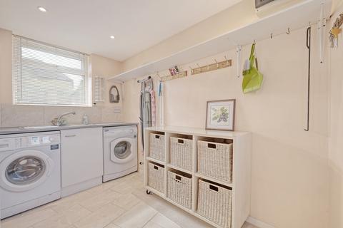 37 Westbourne Drive, Brentwood, CM14 4PH