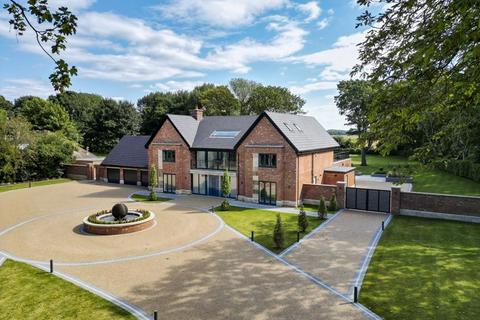 6 bedroom detached house for sale, Moss Lane, Southport PR9