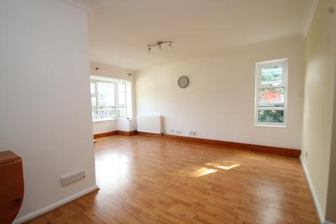 2 bedroom flat to rent, Robinwood Court, Leeds, West Yorkshire, UK, LS8