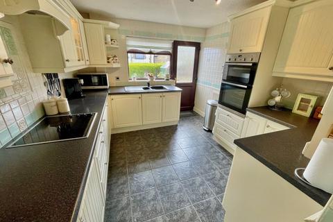 3 bedroom detached bungalow for sale, Eversley Court, Wrexham