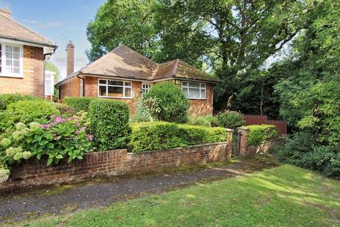 2 bedroom detached bungalow for sale, Fernside, Hazlemere HP15