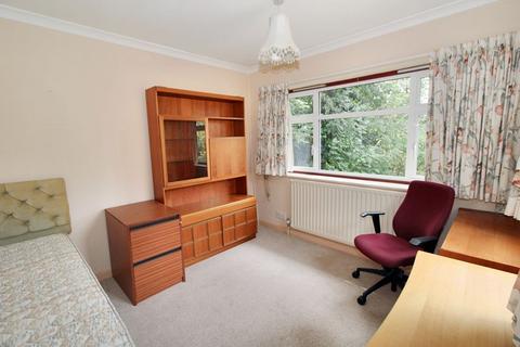 5 Fernside, Hazlemere, High Wycombe, HP15 7EU