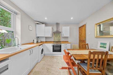 3 bedroom terraced house for sale, Hawksworth Road, Horsforth LS18