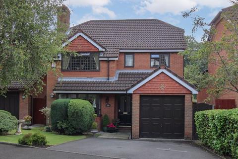 4 bedroom detached house for sale, Stanney Close, Milnrow, OL16 4BF