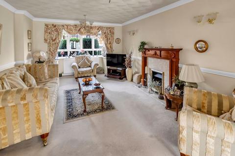 4 bedroom detached house for sale, Stanney Close, Milnrow, OL16 4BF