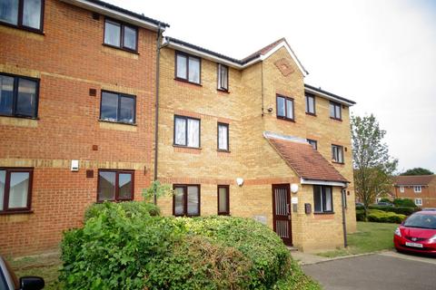 1 bedroom flat for sale, Redford Close, Feltham, TW13