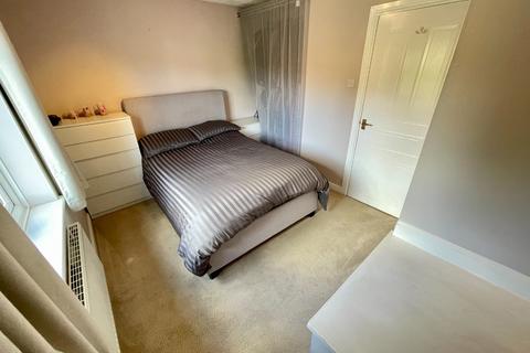 37 Lorimer Close, Luton, LU2 7RL