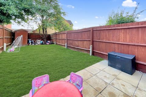 37 Lorimer Close, Luton, LU2 7RL