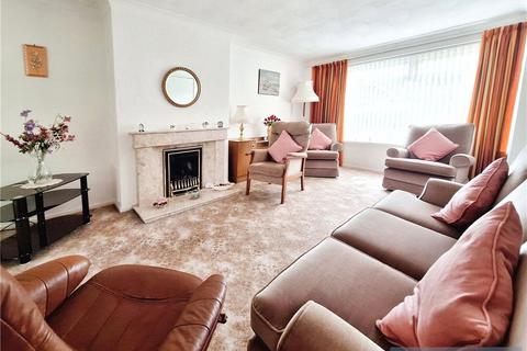 16 Carnegie Drive, Cardiff, CF23 6DH