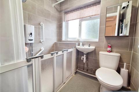 16 Carnegie Drive, Cardiff, CF23 6DH