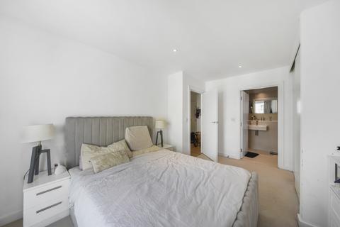 2 bedroom apartment for sale, Pump House Crescent, Brentford TW8