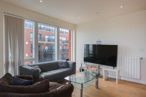 2 bedroom apartment for sale, New Warren Lane, Woolwich SE18