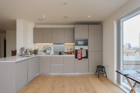 2 bedroom apartment for sale, New Warren Lane, Woolwich SE18