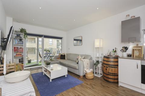 2 bedroom apartment for sale, Rolfe Terrace, Greenwich SE18