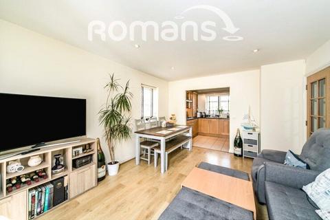 2 bedroom apartment for sale, Headley Road, Woodley, Reading