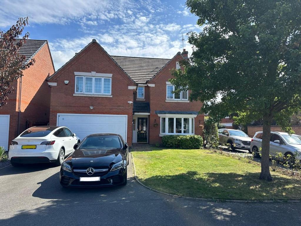 Coventry CV3 4 bed detached house - £1,650 pcm (£381 pw)
