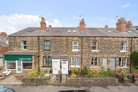 4 bedroom terraced house for sale, West Lea Avenue, Harrogate, HG2