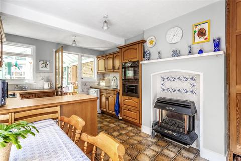 Crantock Moores Road, Dorking, RH4 2BG