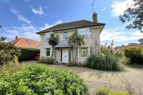 3 bedroom detached house for sale, Hollesley Road, Alderton, Woodbridge, Suffolk, IP12