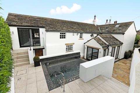 Strands Farm, 155 Blacker Lane, Netherton, Wakefield, WF4 4EZ