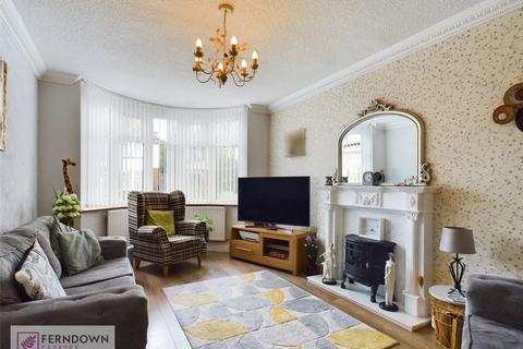 3 bedroom semi-detached house for sale, Elm Farm Avenue, Marston Green, Birmingham, B37