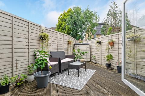 4 bedroom end of terrace house for sale, Bordesley Road, Morden SM4