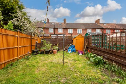 2 bedroom terraced house for sale, Easby Crescent, Morden SM4