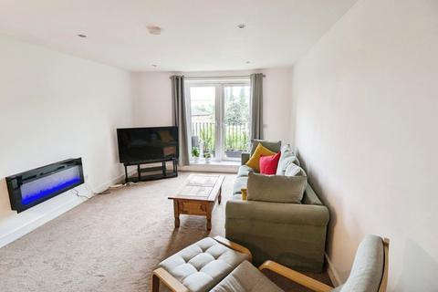 2 bedroom apartment to rent, Elland Lane, West Yorkshire HX5