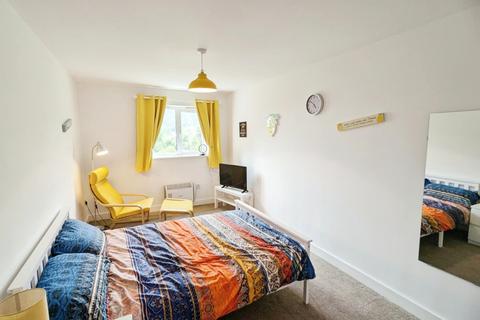 2 bedroom apartment to rent, Elland Lane, West Yorkshire HX5