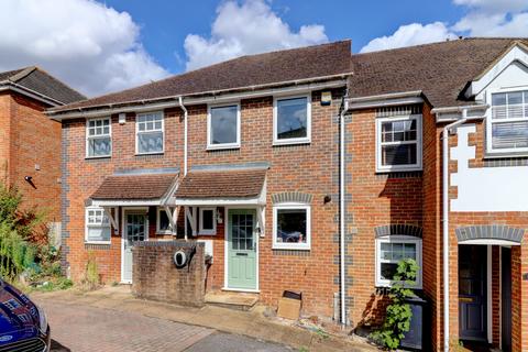 2 bedroom terraced house for sale, Wheelers Park, High Wycombe HP13