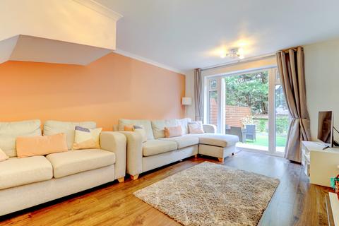 2 bedroom terraced house for sale, Wheelers Park, High Wycombe HP13