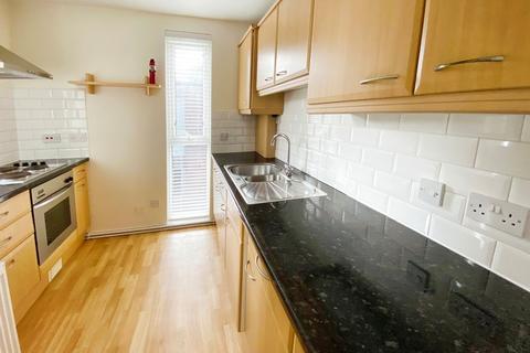 2 bedroom apartment to rent, Sandy Lane, Stockport SK6