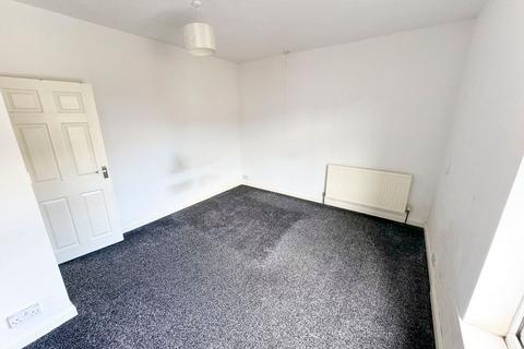 2 bedroom terraced house to rent, Camm Street, West Yorkshire HD6