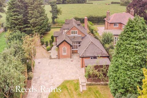 4 bedroom bungalow for sale, Dark Lane, Macclesfield SK11