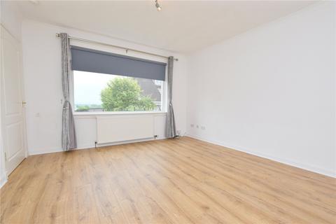 3 bedroom terraced house to rent, Dunottar Avenue, Lanarkshire ML5