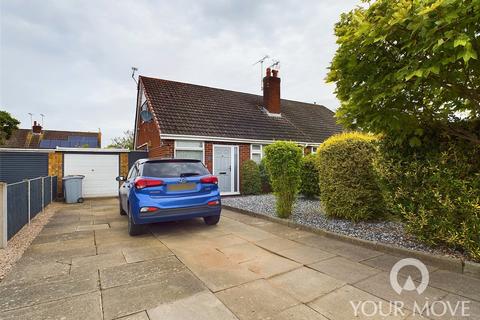 2 bedroom semi-detached house for sale, Lydgate Close, Crewe CW2