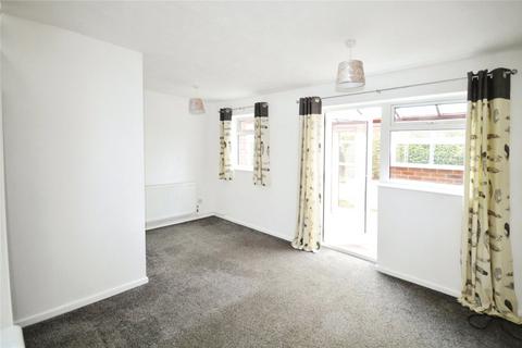 2 bedroom terraced house to rent, Rosecroft Gardens, Derbyshire DE11