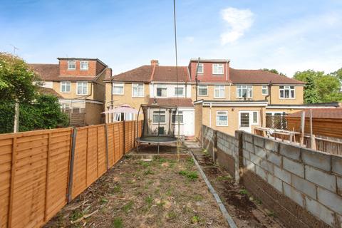 2 bedroom terraced house for sale, Hounslow Road, Feltham TW13