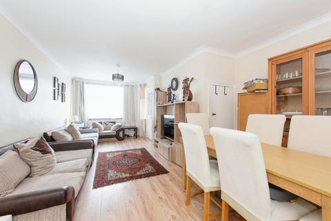 354 Hounslow Road, Hanworth, Feltham, TW13 5JW
