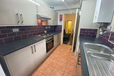 5 bedroom house share to rent, Nottingham NG7