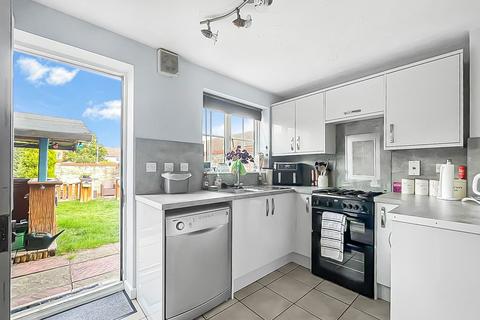 2 bedroom semi-detached house for sale, Wharfdale Way, Gloucester GL2