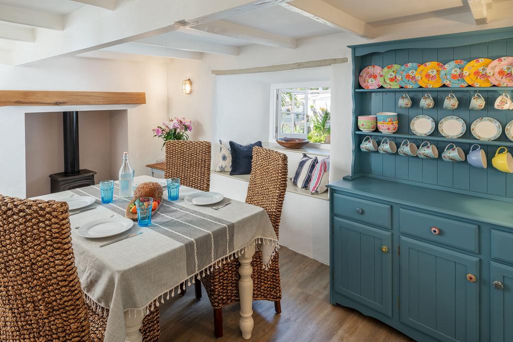 Port Cottage Dining Room Torcross