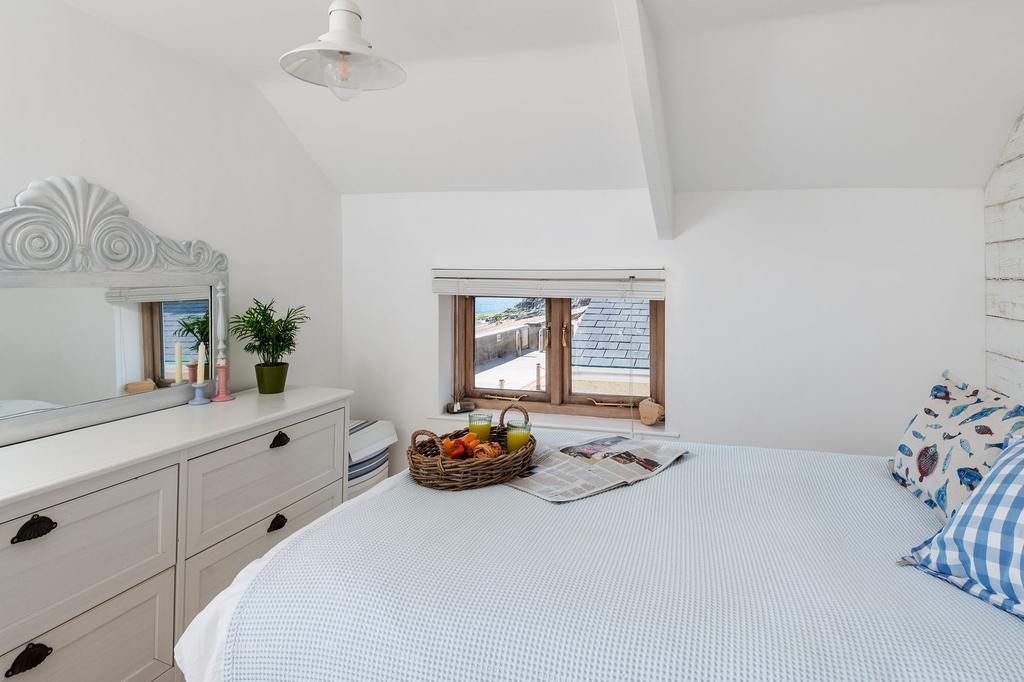 Port Cottage Master Bedroom Torcross