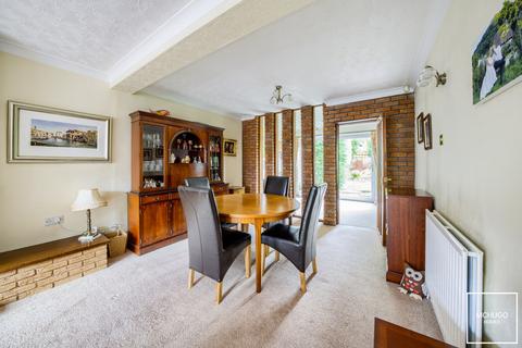 4 bedroom detached house for sale, Stourbridge DY9