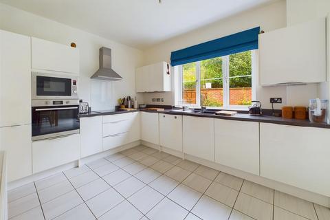 5 bedroom detached house for sale, Robinswood Hill Farm, Gloucester