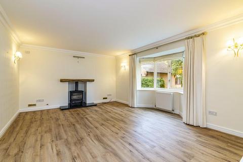 4 bedroom detached house for sale, Church Side, Newark NG22