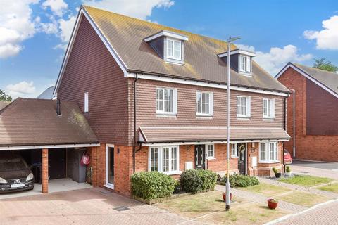 4 bedroom townhouse for sale, Gap Road, Cliftonville, Margate, Kent