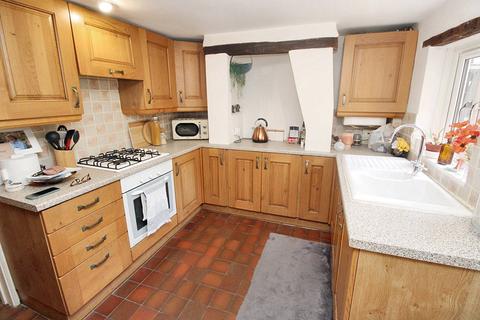 2 bedroom terraced house for sale, Red Lion Lane, Overton RG25