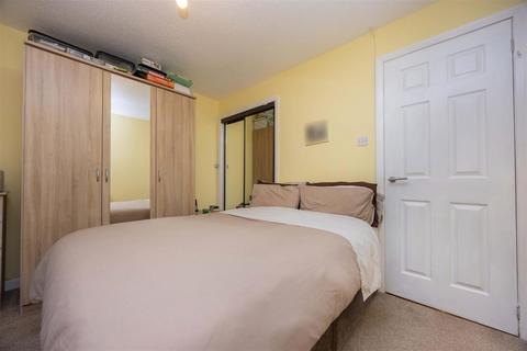 43 Ballater Crescent, Wishaw, ML2 7YJ